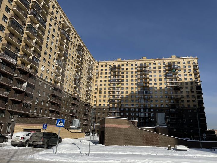 3-к. квартира, 92,3 м², 2/17 эт.