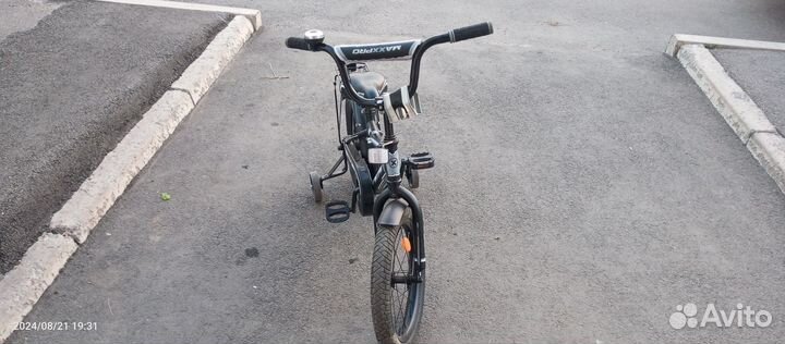 Детский велосипед 16