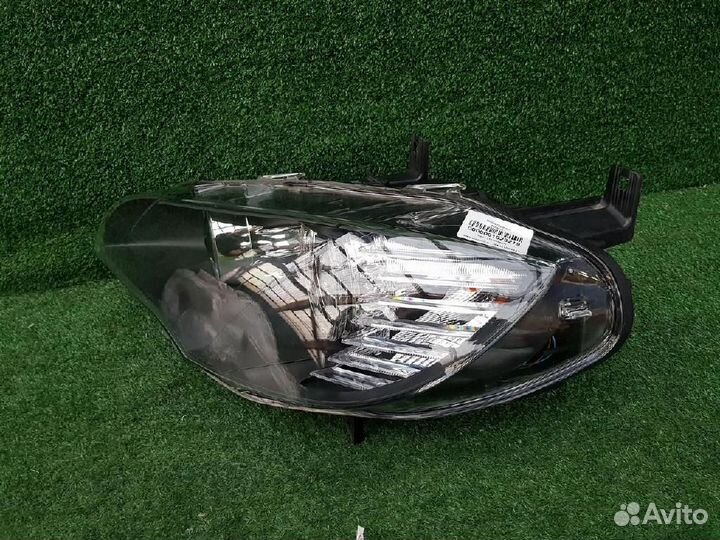 Фара левая BMW X6