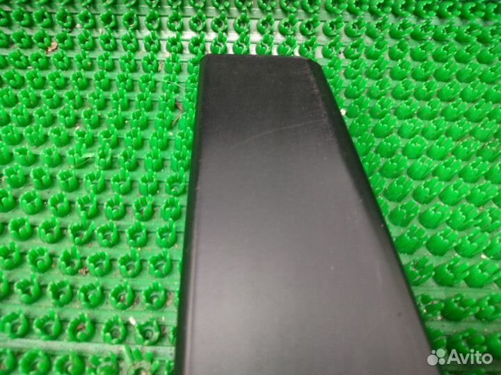 Накладка стойки кузова правая Audi A4 B5 ADR 1996