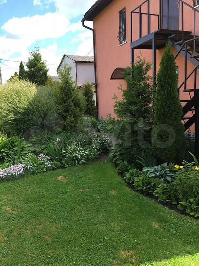 2-к. квартира, 58 м², 1/2 эт.