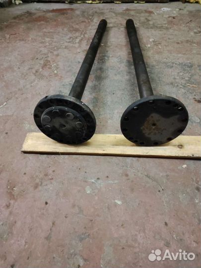 Полуось на маз Зубрёнок