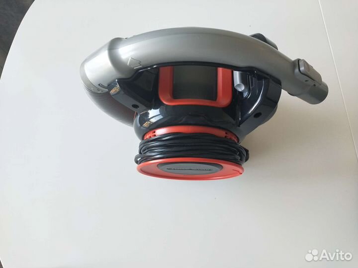 Автомобильный пылесос black decker