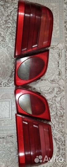 Фонари задние на мерседес 210