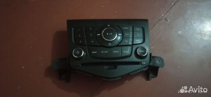 Штатная магнитола Chevrolet Cruze 2010г.в