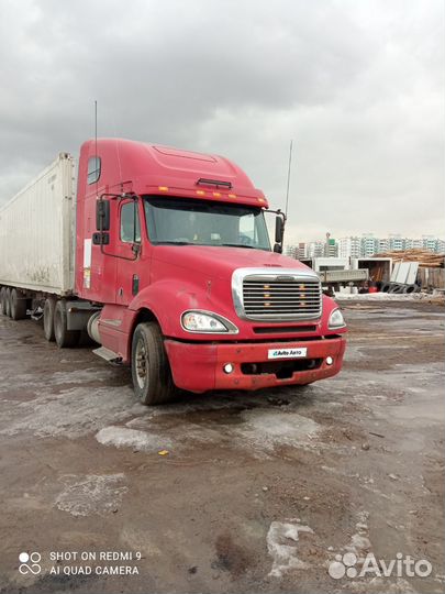 Freightliner Columbia, 2002