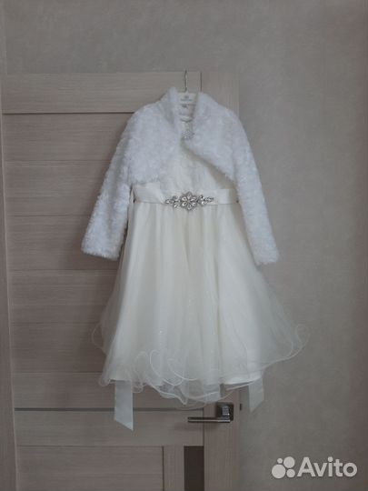 Нарядное платье для девочки 122 128