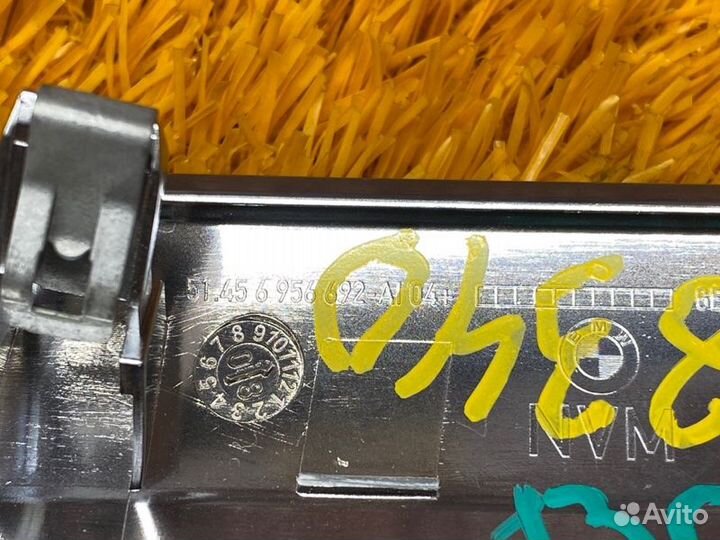 Накладка панели передняя правая Bmw X5 E70 N52B30A