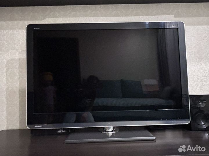 Телевизор Sharp LC46LE810E диагональ 46