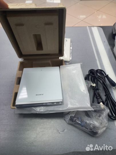 Привод внешний DVD-R/RW+cdrw sony Sli