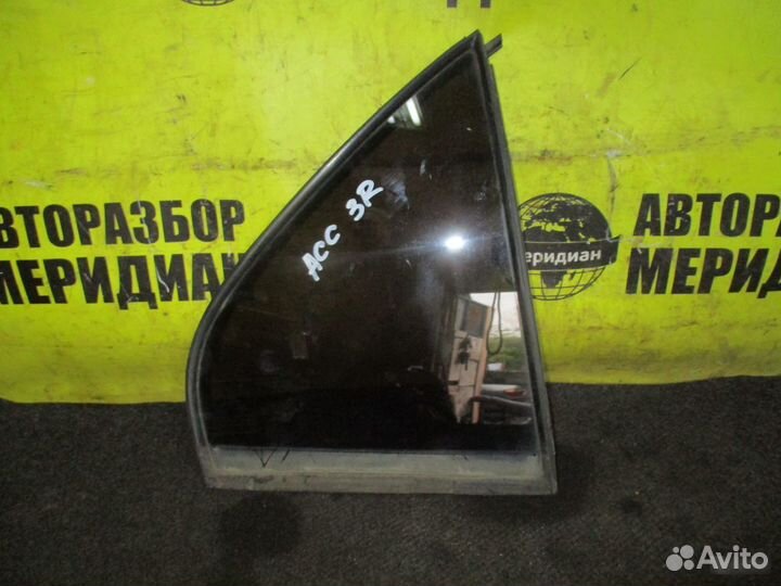 Hyundai Accent II Форточка задней двери