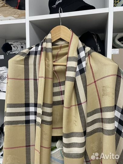Шарф палантин Burberry
