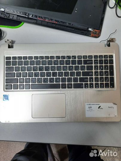 Ноутбуки на запчасти