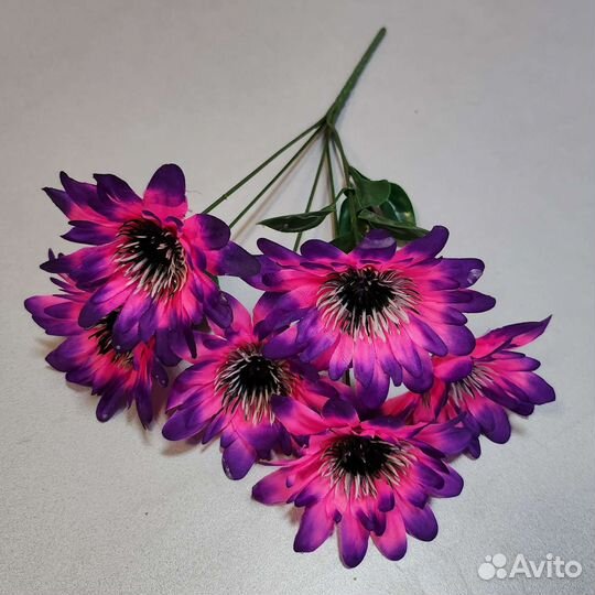 Искусственные цветы оптом