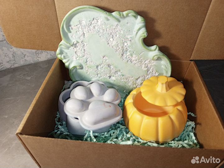 Молдовые и фигурные свечи ручной работы