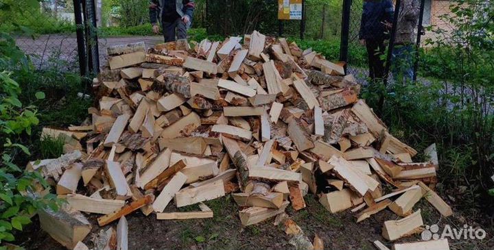 Дрова березовые. Колотые