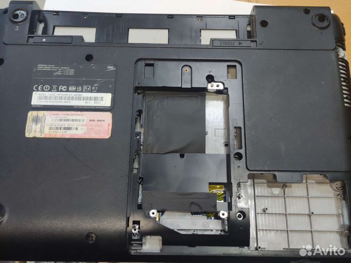 Samsung np300e4a корпус