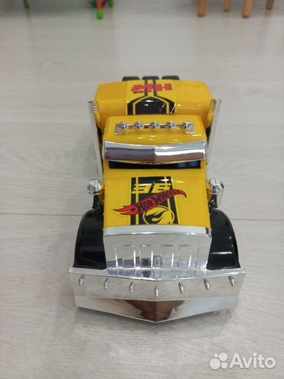 Игрушки машина