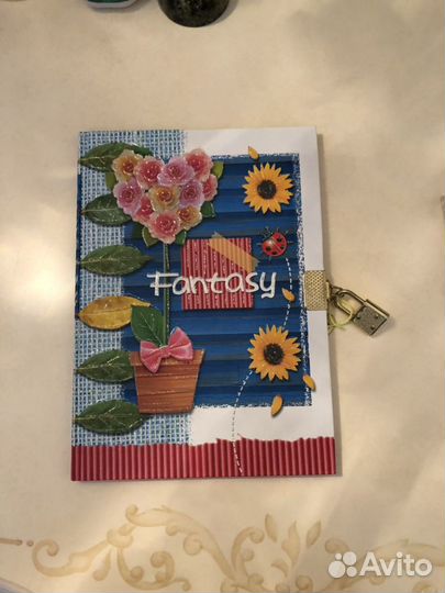 Блокнот с замком