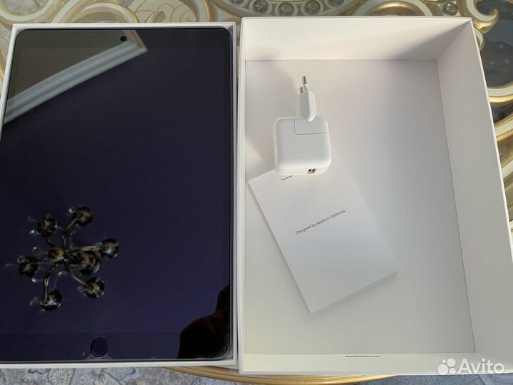 Apple iPad air 3 10.9 wi-fi cellular 64gb