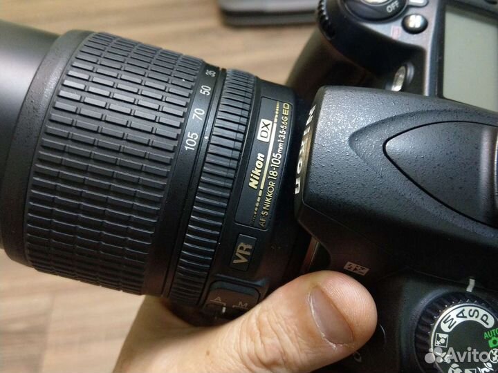 Зеркальный фотоаппарат nikon d90 с объективом 18-1