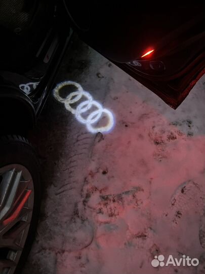 Подсветка дверей audi
