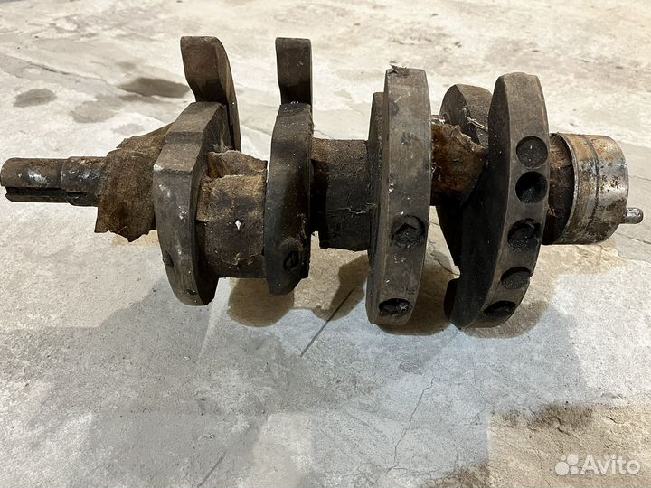 Коленвал Т16-25