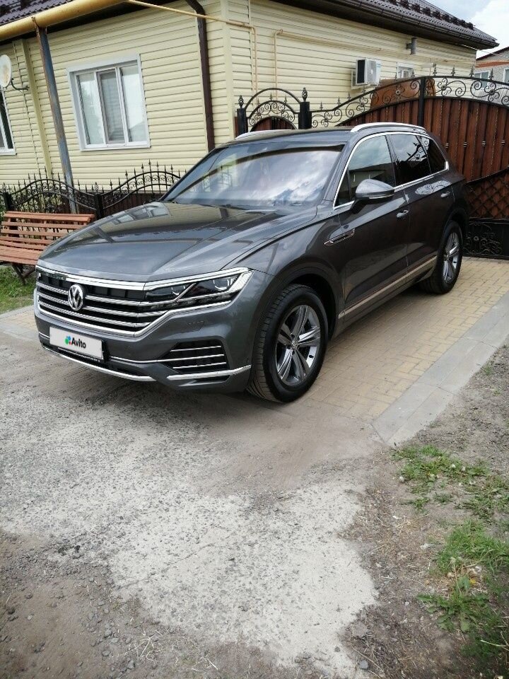 Volkswagen Touareg: фото владельца