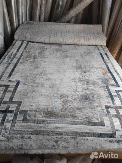 Ковры новые турецкие