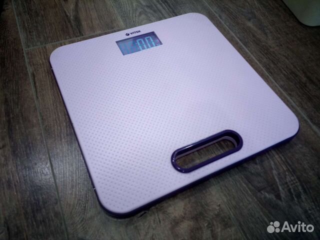 Весы напольные электронные