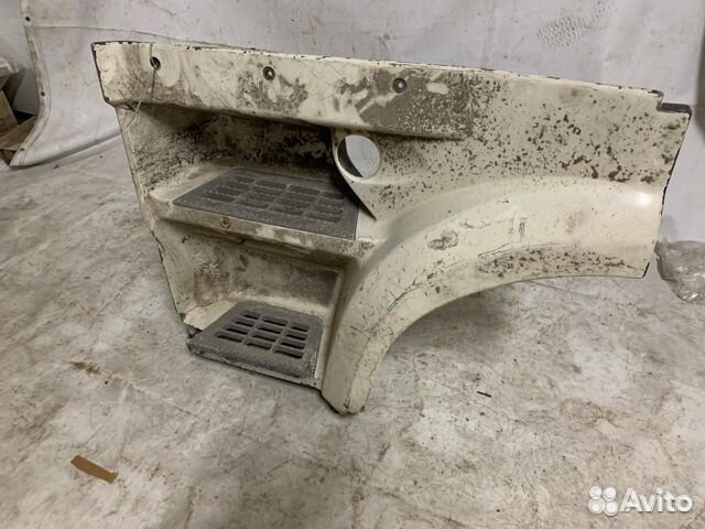 Подножка верхняя левая DAF 95 XF 105