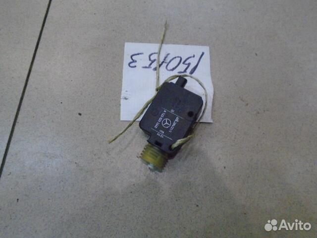 Активатор замка крышки бензобака Mercedes Benz M