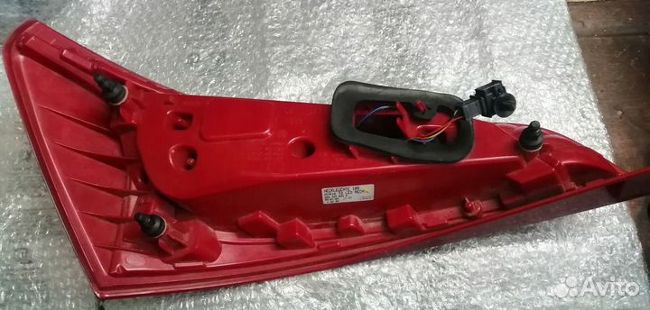 Audi q5 задний правый фонарь