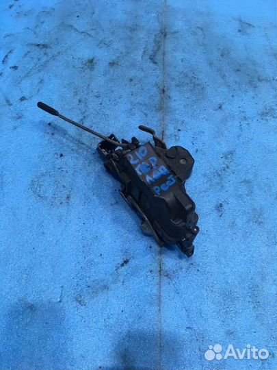 Замок передний левый Mercedes W202 W210