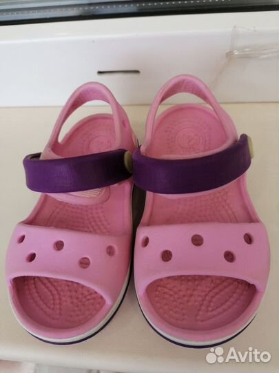 Сандали crocs c6