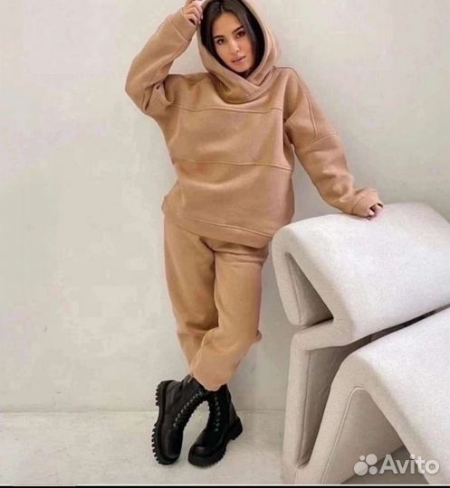 Костюмы спортивные