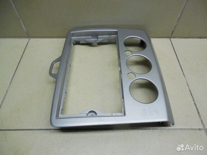 Рамка магнитолы Focus II 2008-2011