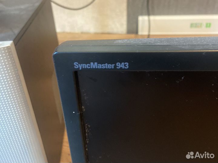 Монитор Samsung