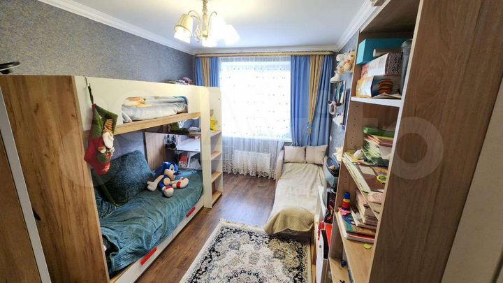 2-к. квартира, 56 м², 1/17 эт.