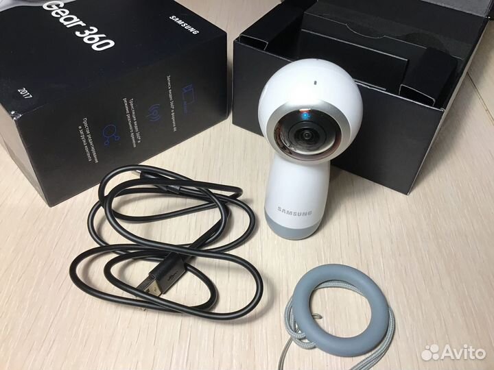Видео камера Samsung gear 360