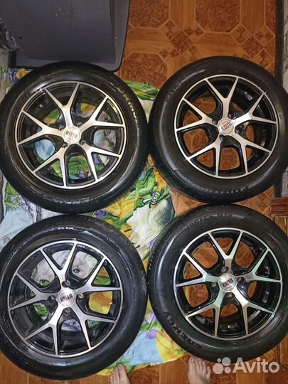 Продам литые диски r 15