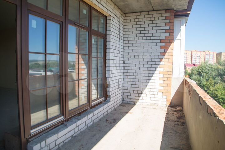 4-к. квартира, 197 м², 3/6 эт.