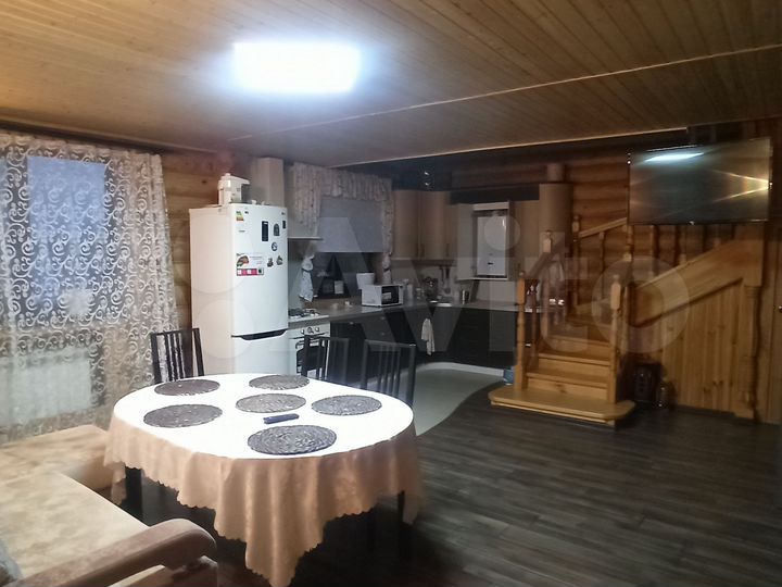 Дом 180 м² на участке 20 сот.