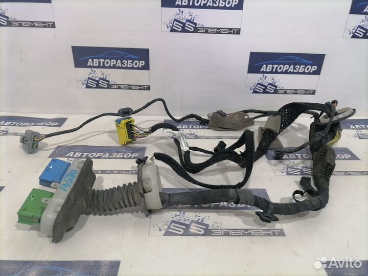 Проводка двери Peugeot 308