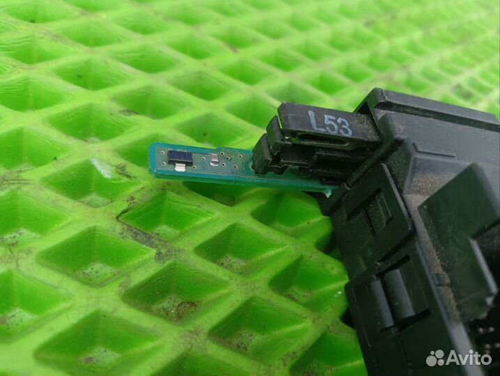 Блок управления стеклоподъемниками Ford Focus 2