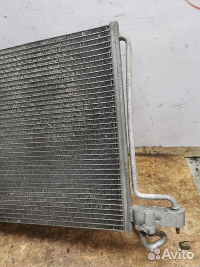 Радиатор кондиционера Ford Focus 3 хетчбек 1.6