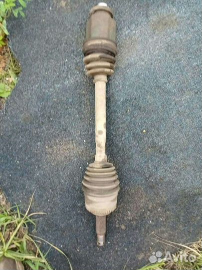 Передний левый привод Галант 8 4WD