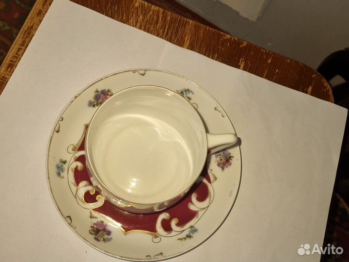 Фарфоровая чайная пара