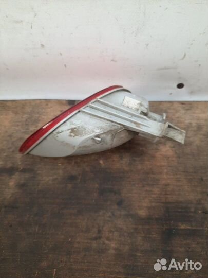 Фонарь противотуманный задний правый Ford Focus