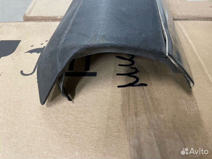 Молдинг двери Volkswagen Touareg, 2007